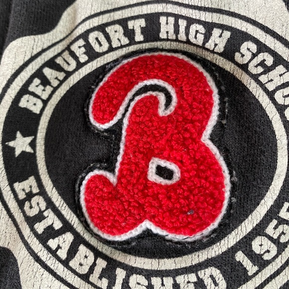 Cheerleading sweatshirt. - Picture 3 of 7